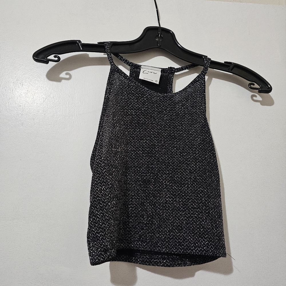 Black croptop